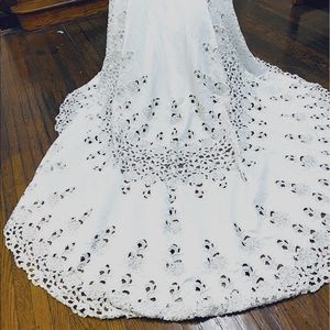 Oleg Cassini Wedding dress